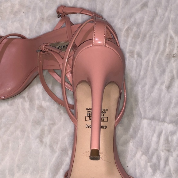 Zara Soft Pink Strappy Patent High-Heel - Picture 9 of 10